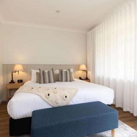 Clare Country Club Hotel Bagian luar foto