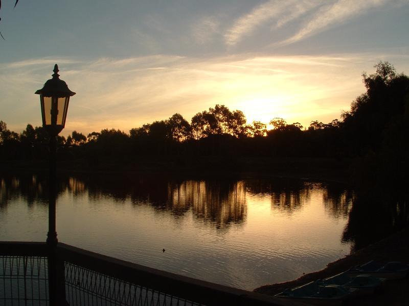 Clare Country Club Hotel Bagian luar foto